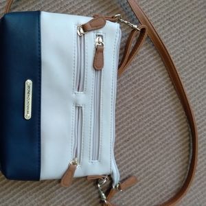 Stone Mountain USA Purse ( Blue & White)